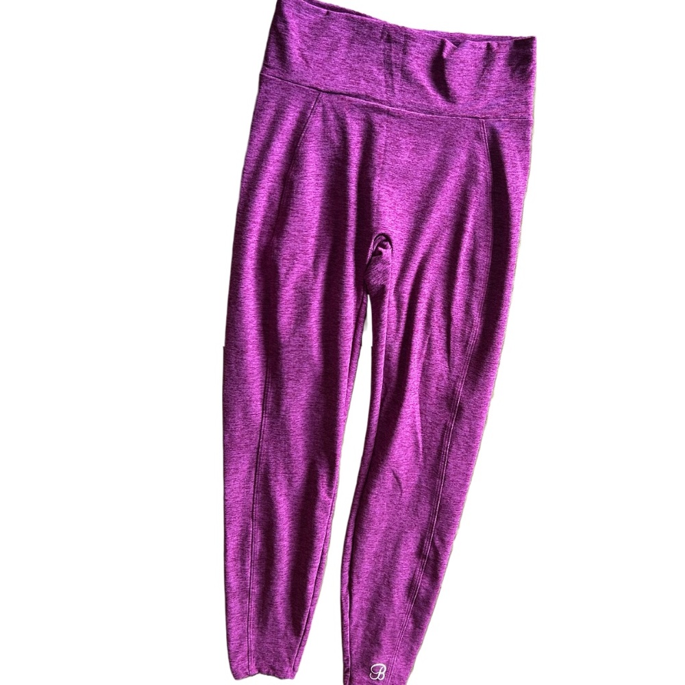 BOMBSHELL SPORTSWEAR Curve Creating Leggings.  Raspberry. Size 1X